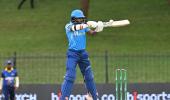 Sri Lanka's Niroshan Dickwella hit with doping ban