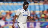 Shastri praises BCCI's chartered flight for Ashwin