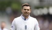 Tendulkar pays tribute to 'old foe' James Anderson