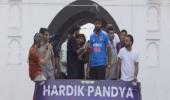 Grand homecoming for Hardik Pandya in Vadodara