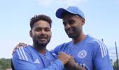 SEE: Rishabh Pant, SKY turn golfers