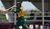 PIX: De Kock, bowlers help South Africa sink England