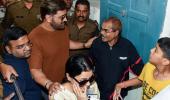 Dhoni, Sakshi Step Out to Vote