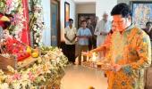 SEE: Sachin Tendulkar's Ganesh Chaturthi Ritual