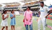 Ashwin's Daughters Celebrate Dad's 5-For