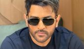 Check out Dhoni's stunning new look!