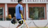 Snubbed, Sarfaraz Khan turns to Kanga League