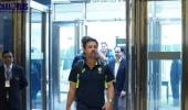 Trophy-chasing Aussies touch down in Pakistan