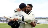SEE: Siraj-Akash partnership and a special win