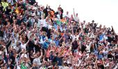 Fan asked to cover Pak shirt during Ind-Eng 4th Test!