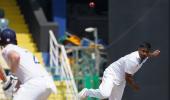 How Lankan bowler foxed Bangla batters with both hands