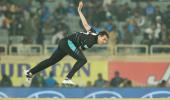 NZ pacers Duffy, Jamieson demolish Pak in first T201