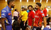 What Are Hardik, Shreyas Discussing?