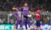 PIX: KKR edge RR by 1 run, keep play-off hopes alive