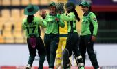 Pakistan sack women's coach after World Cup debacle