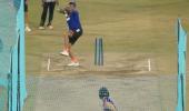T20 World Cup: India vs Pak: SKY recreates Tariq's bowling action in practice