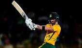 Who's Esterhuizen, Tom Banton's replacement in Titans?