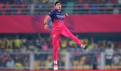 IPL 2026: RR vs CSK Updates: CSK in trouble; lose 3 quick wkts 