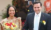 US couple share wedding day with Indian orphans