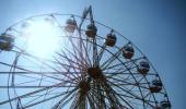 Unusual summer pics: Feel of the ferris wheel!