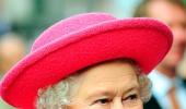 Now, Queen Elizabeth joins Facebook!