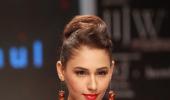PIX: Zareen, Kalki, Hema shine on the ramp!