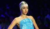 Sheer, sensual, flowing: Wendell's wondergirls!