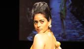 PIX: Bringing sexy back at the LFW!