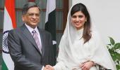 India's hottest politicians with Pak's Hina