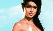 The five hottest Indian women in bikinis!