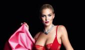 VOTE: The world's SEXIEST lingerie model 2011!