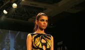 Photos: Models dare to bare in cut-away dresses!