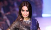 IMAGES: Bipasha, Malaika, Sushmita shine on the ramp!