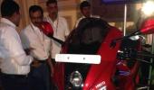 PHOTOS: The NEW Hero Karizma R!