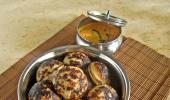 Quick fix recipe: Kaara Kuzhi Paniyaaram