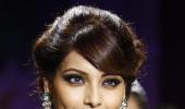 Bipasha aha! Make way for the bombshell, please