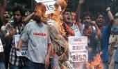 FYUP fracas: Detained DU students to continue protest at UGC