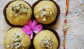 Recipe: Make Besan Rava Laddoo this Diwali