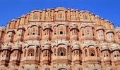 The contrasting colours of Jaipur