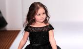 #CutenessOverload: Check out this 3 yr old model