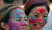 How to heal your skin and hair after Holi