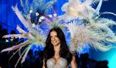 PIX: 10 oomphalicious models to wear the Fantasy Bra