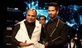 Wait! Did Shahid just wear gold gloves like MJ?