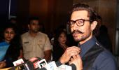 And, we never thought we'd see Aamir Khan at the awards