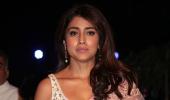 Pix: Shriya's sari is so sexy!