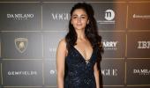 Hot Damn! Nushrat, Kareena, Janhvi set the red carpet on fire