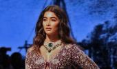 Breathtaking! Pooja Hegde's no make-up bridal look