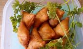 No onion recipe: How to make Punjabi Aloo Samosa