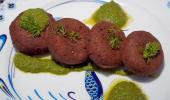 Ramzan Recipes: Singar Ji Mithai, Fugiyas, Shami Kabab