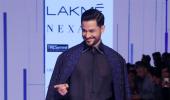 Kunal does a smooth moonwalk on the runway